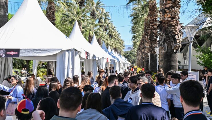 İZKİTAP Öğrencilerin Buluşma Noktası Oldu