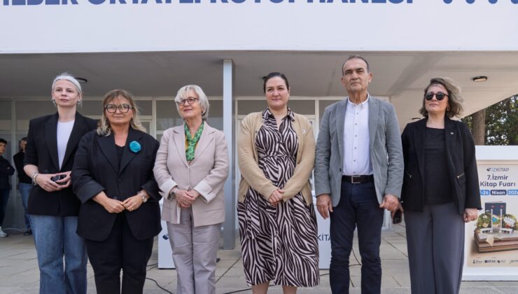 İlber Ortaylı Anısına Duygusal Buluşma