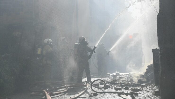 Konak’ta Bina Yangını Kontrol Altına Alındı