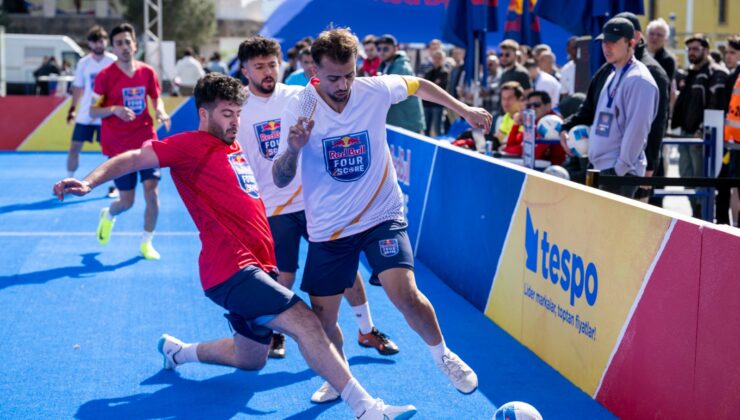 Red Bull Four 2 Score Sokak Futbolu Turnuvası’nın Türkiye Finali İzmir’de Yapıldı