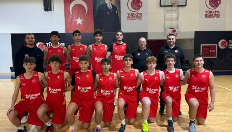 Sahada Yetişen Antrenörler Başkent İZ U16 Erkek Takımı, Antrenör Eğitimine Katkı Sundu