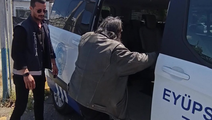 Dilencinin Üzerinden Çıkan Para Hayrete Düşürdü