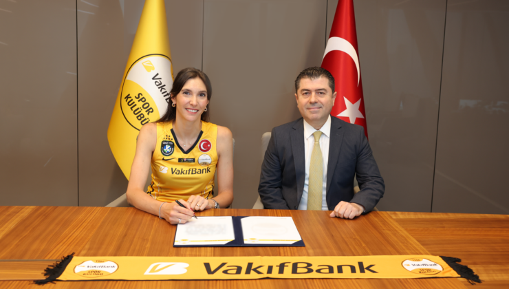 Naz Aydemir Akyol 8 Yıllık Aradan Sonra Yeniden VakıfBank’ta