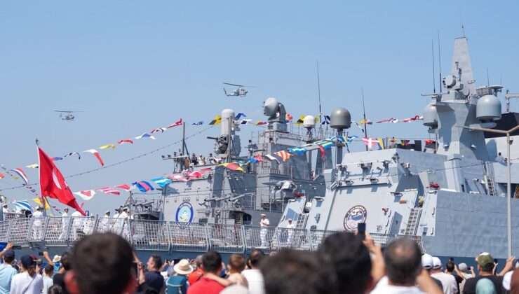 İstanbul Valisi Davut Gül’den Teknofest Mavi Vatan’a Ziyaret