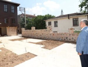 Tavşancıl´a Tarihi Dokuyla Uyumlu Yeni Sosyal Tesis