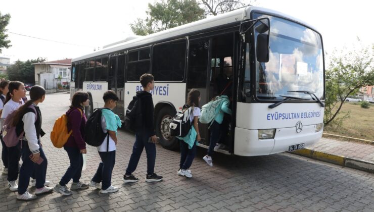 Eyüpsultan’da Öğrencilere Abonman ve Ücretsiz Servis Desteği