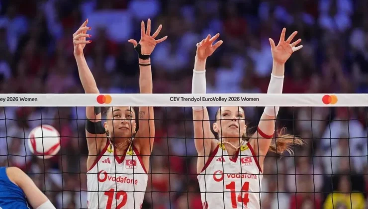 Filenin Sultanları Sırbistan’ı 3-0 Mağlup Ederek Avrupa Şampiyonası’nda Finale Yükseldi!