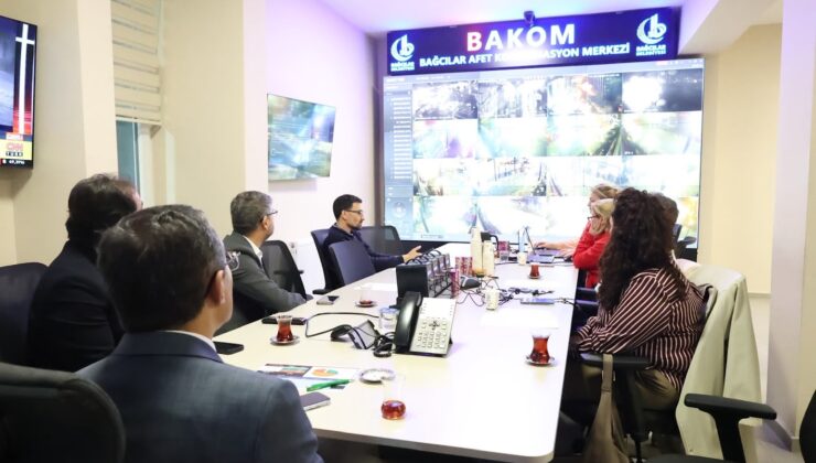 Bağcılar Belediyesi Ekipleri Tam Kadro Sahada
