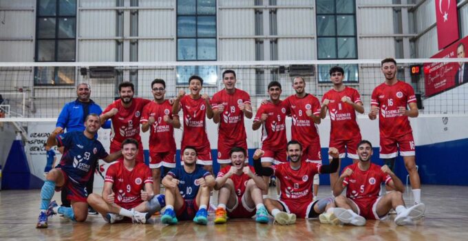 Esenler Voleybolda Sezona İddalı Başladı