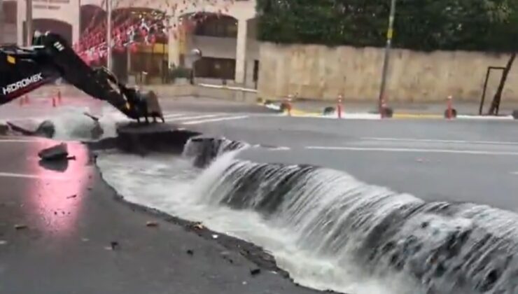 Eyüpsultan’da Yağış Sırasında Yol Çöktü: Ekipler Bölgede Güvenlik Önlemi Aldı