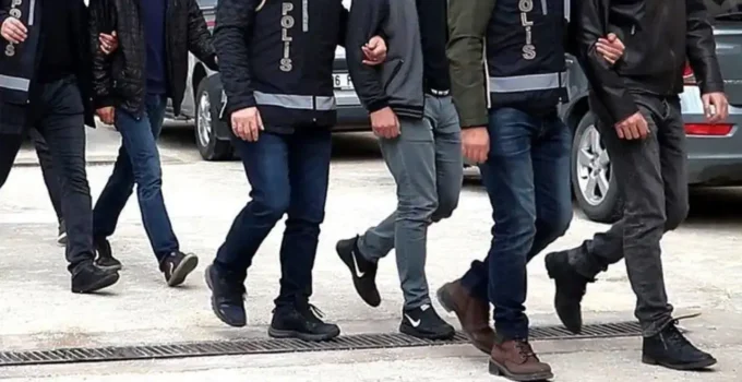 İstanbul’da Yatırım Dolandırıcılığı Soruşturması: 62 Kişi Adliyeye Sevk Edildi